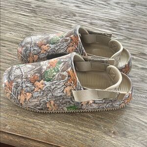 Nike Camouflage Slip-ons